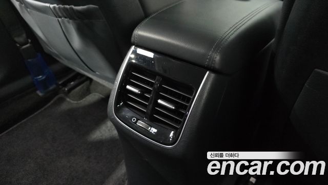 Kia K7 2016 — photo 29