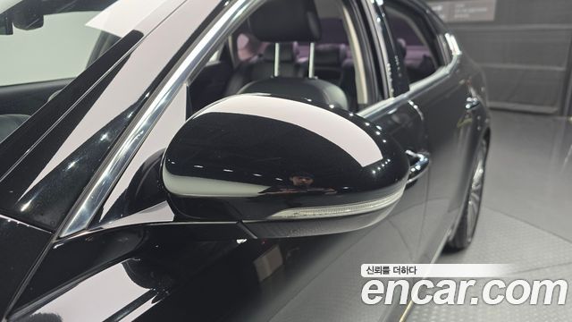 Kia K7 2016 — photo 30