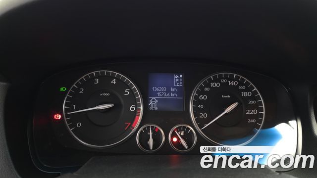 Renault Korea SM5  2011 — photo 8