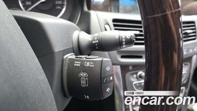 Renault Korea SM5  2011 — photo 15