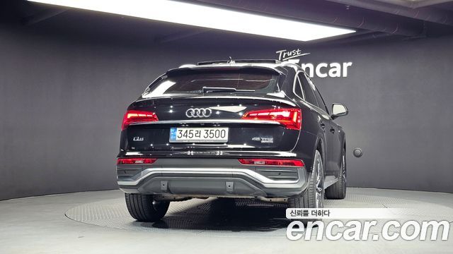 Audi Q5 2021 — photo 4