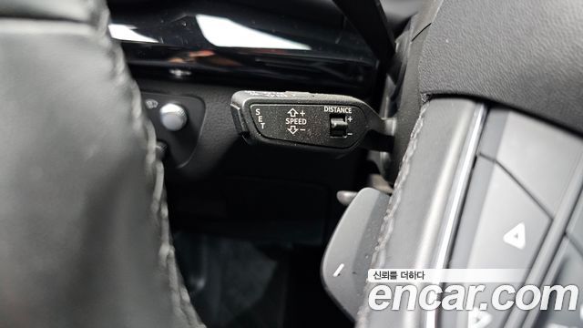Audi Q5 2021 — photo 23