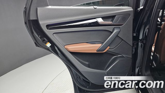 Audi Q5 2021 — photo 15