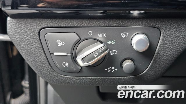Audi Q5 2021 — photo 34