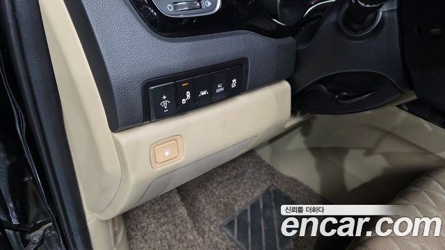 Kia Canival 2019 — photo 22