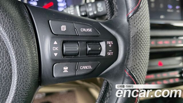 Kia Canival 2019 — photo 23