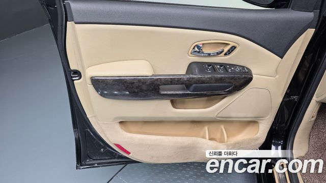 Kia Canival 2019 — photo 14