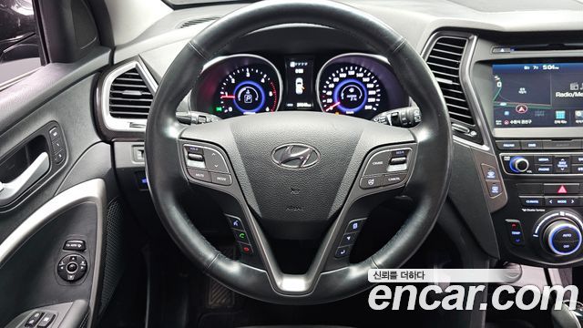 Hyundai Santafe 2015 — photo 18
