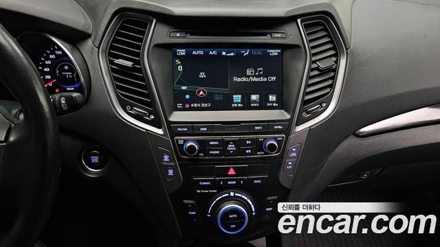 Hyundai Santafe 2015 — photo 19