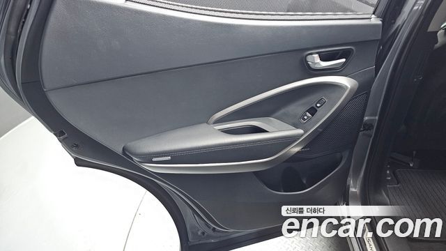 Hyundai Santafe 2015 — photo 15