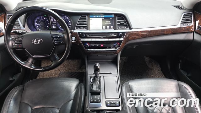 Hyundai Aslan 2016 — photo 10