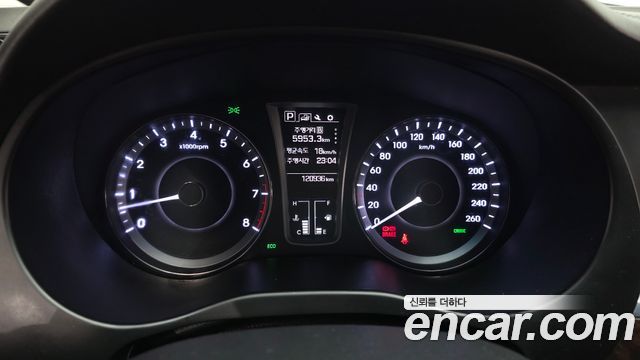 Hyundai Aslan 2016 — photo 11