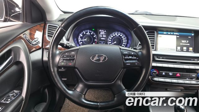 Hyundai Aslan 2016 — photo 19