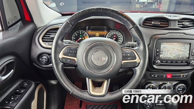 Jeep Renegade 2017 — photo 19