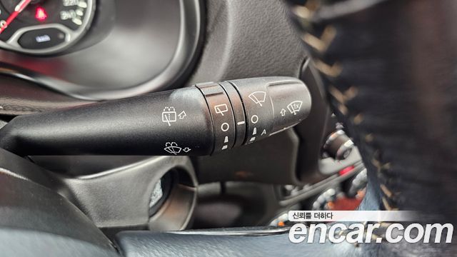 Jeep Renegade 2017 — photo 26
