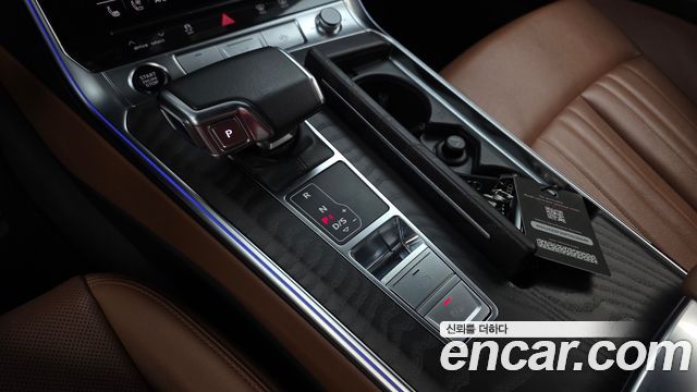 Audi A6 2023 — photo 12