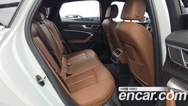 Audi A6 2023 — photo 18