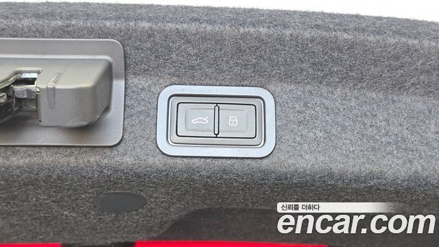 Audi A6 2023 — photo 30