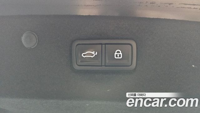 Kia K8 2022 — photo 24