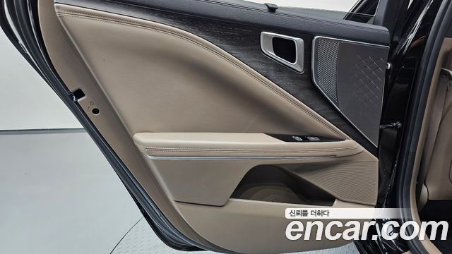 Kia K8 2022 — photo 15