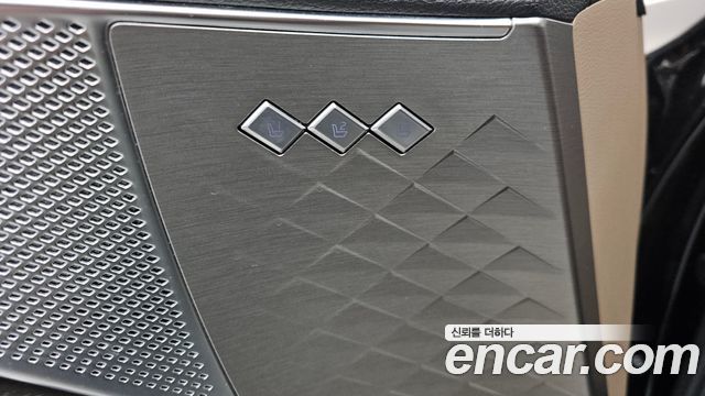 Kia K8 2022 — photo 34