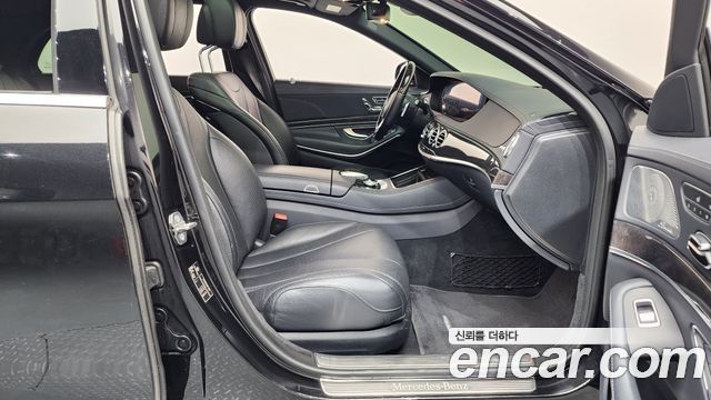 Mercedes-Benz S-Class 2019 — photo 11