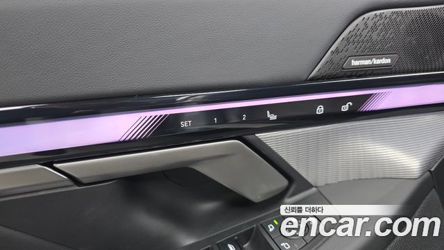 BMW 5-Series 2025 — photo 26