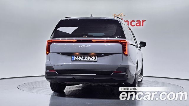 Kia Canival 2024 — photo 4