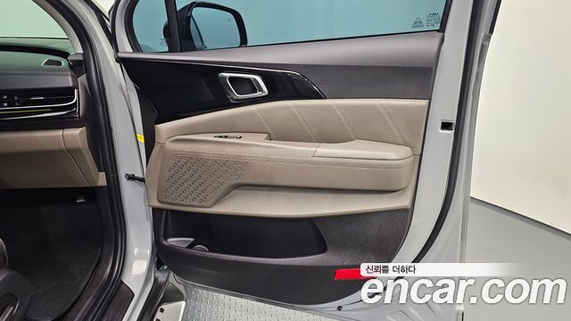Kia Canival 2024 — photo 15