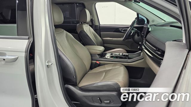 Kia Canival 2024 — photo 16