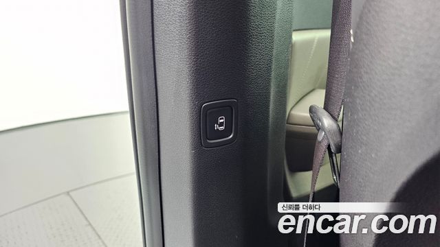 Kia Canival 2024 — photo 29
