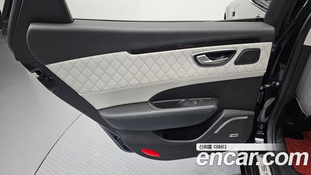 Renault Korea SM6 2016 — photo 15