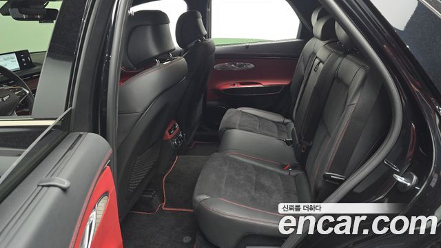 Genesis GV70 2024 — photo 18