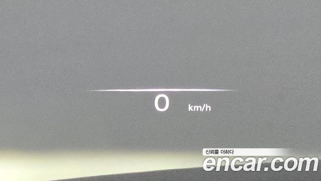 Genesis GV70 2024 — photo 24