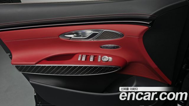 Genesis GV70 2024 — photo 14