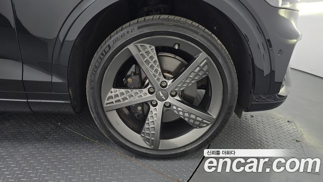 Genesis GV70 2024 — photo 33