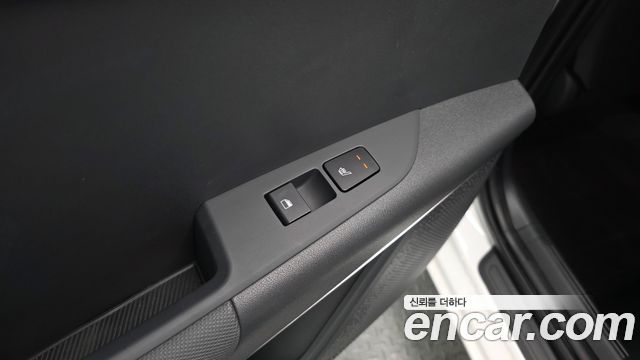 Kia Niro 2026 — photo 25