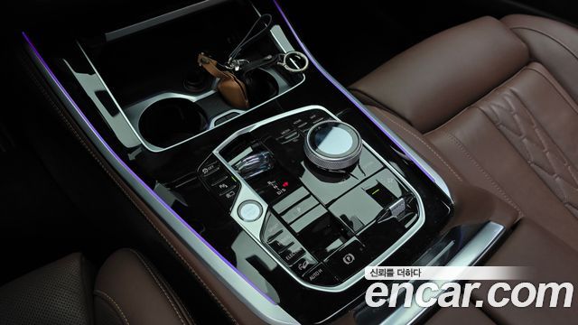 BMW X5 2025 — photo 12