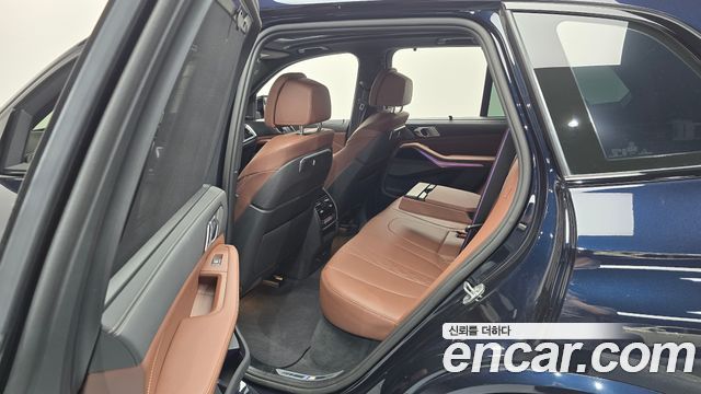 BMW X5 2025 — photo 17