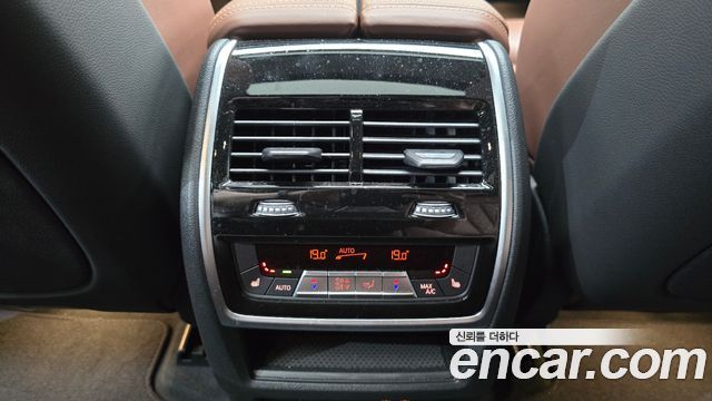 BMW X5 2025 — photo 31