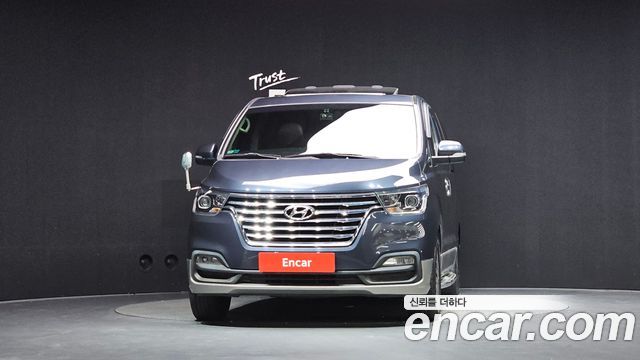 Hyundai Starex 2019 — photo 3