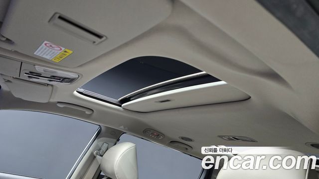 Kia Canival 2016 — photo 17