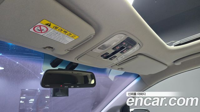 Kia Canival 2016 — photo 20