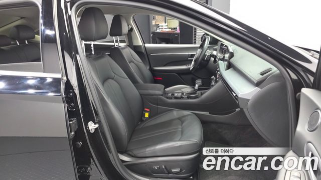 Hyundai Sonata 2025 — photo 17