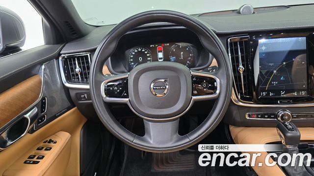 Volvo S90 2019 — photo 19