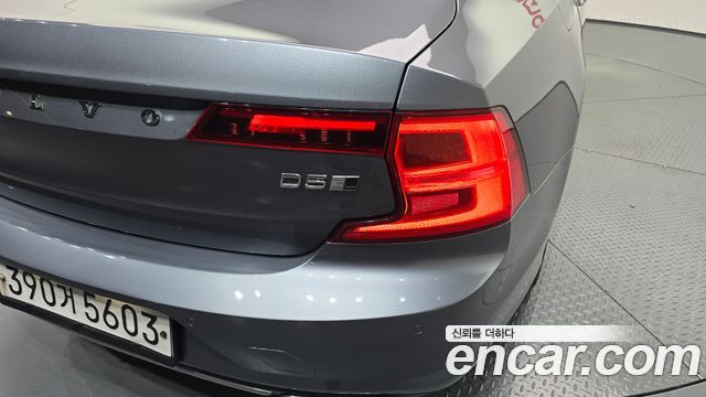 Volvo S90 2019 — photo 9