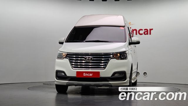 Hyundai Starex 2019 — photo 3