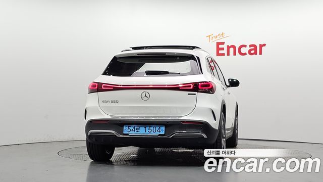 Mercedes-Benz EQA 2024 — photo 4