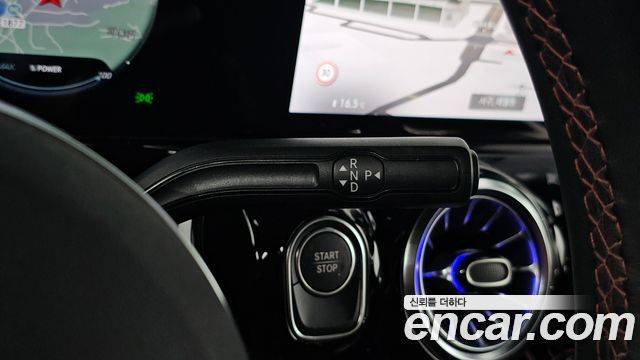 Mercedes-Benz EQA 2024 — photo 12