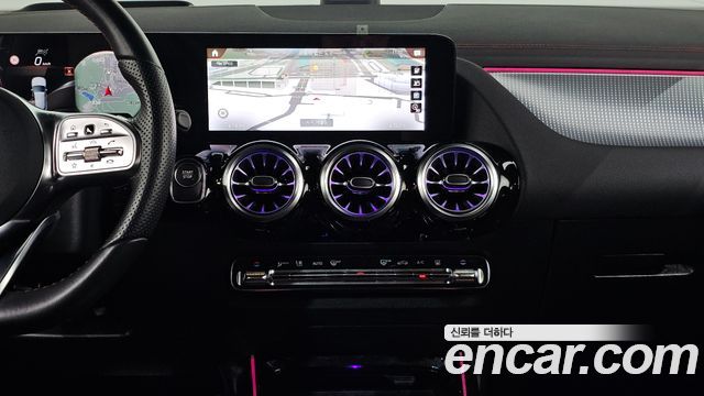 Mercedes-Benz EQA 2024 — photo 20